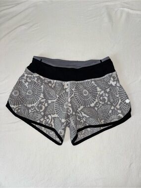 Lululemon Run: Ultra Short II